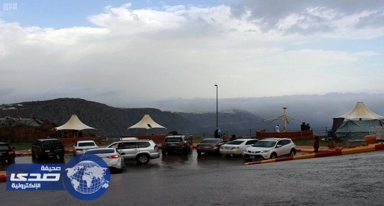 المسند: أمطار في جدة الثلاثاء والسحب تتسلل فوق أجواء المملكة