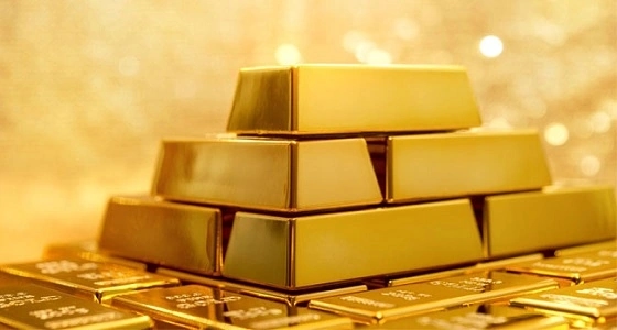 أسعار الذهب تشهد تراجعاً مع عودة الدولار للصعود