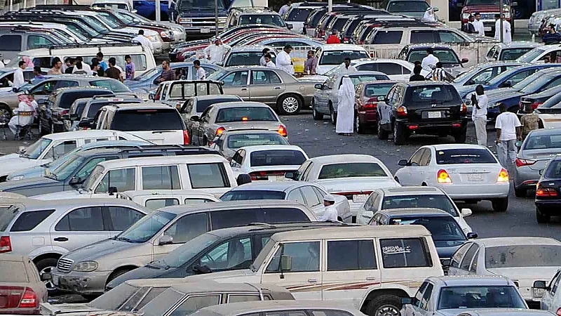 ردود فعل متباينة في الشارع السعودي تجاه رسوم ترمب الجمركية.. فيديو