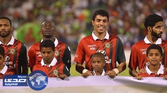 " الفيفا " يحتفل بعيد قائد الاهلي