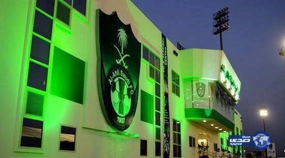 مدافع مغربي على رادار النصر