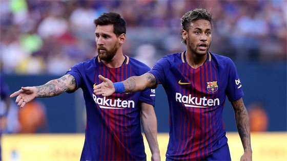 ترقب هلالي قبل مواجهة بيروزي الايراني