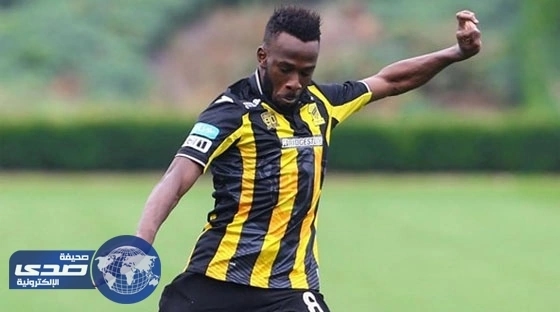 الاصابة تُبعد نجم الارجنتين عن الملاعب