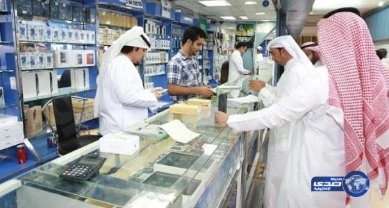 العمل بالباحة : تشن حملة تفتيشية على سوق الجوالات