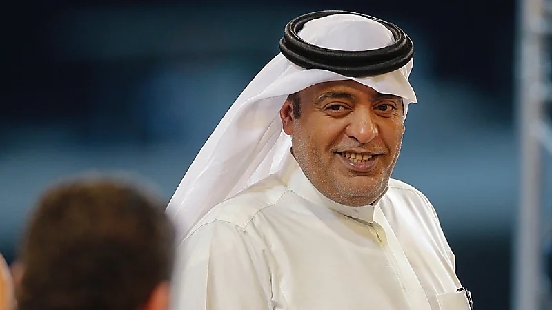 قصة معلم ظهر مع وزير التعليم بعكاز