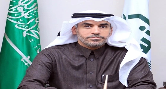 الكابتن عبدالله الغامدي يكشف عن تصرف غريب من بعض الركاب تسبب في اختراق جسم الطائرة "فيديو"