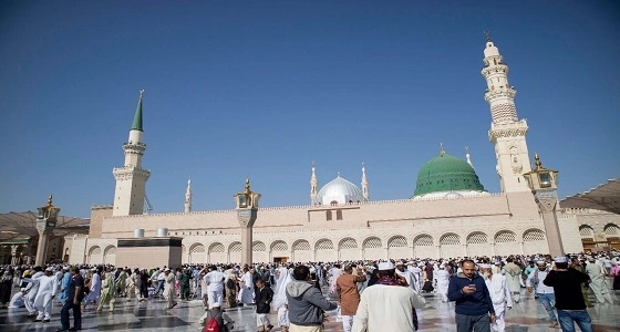 بالصور.. الوهيبي يفتتح معرض حقائق وأرقام بسوق تالا مول بالرياض