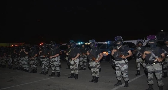 بالصور.. " حملة الفجر " تضبط 417 مخالفًا بجدة