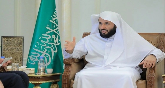 وزير العدل يعتمد " الحاسبة الإلكترونية للنفقة " لتسريع الفصل في الدعاوى