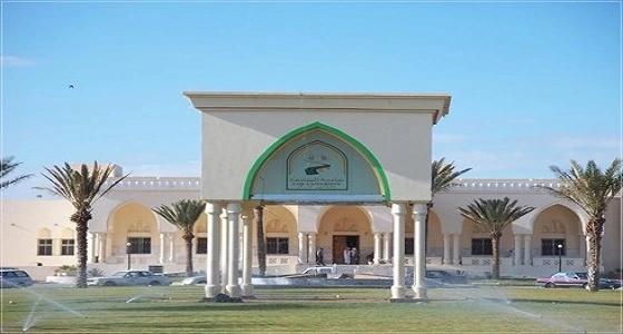 الحكم بـ 20 جلدة وغرامة 5 آلاف ريال على مواطن شوه سمعة خطيب الجمعة