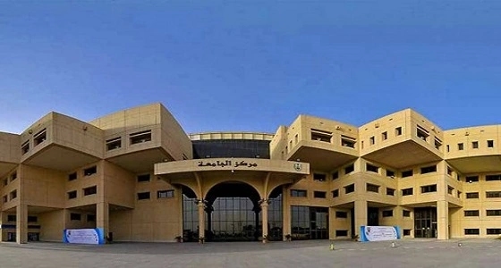 51 متحدثا يناقشون جراحة مناظير المعدة الخميس المقبل