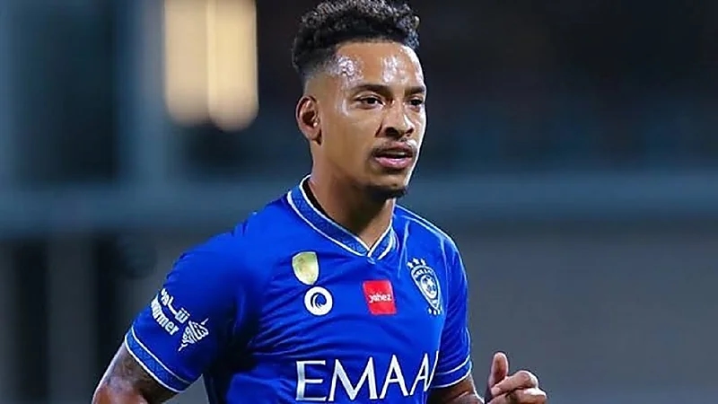 الهلال يحول بيريرا إلى التمارين الإنفرادية بقرار انضباطي