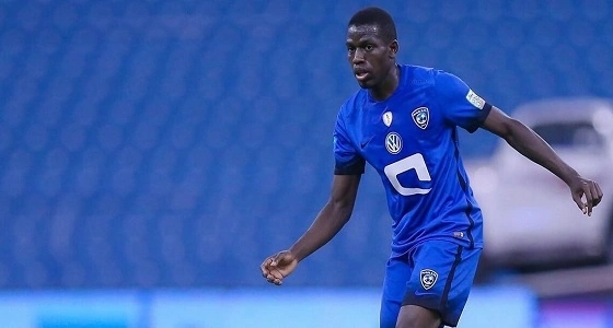 الخيبري يواصل التمسك بالزعيم ويرفض عرض الاتحاد المغري