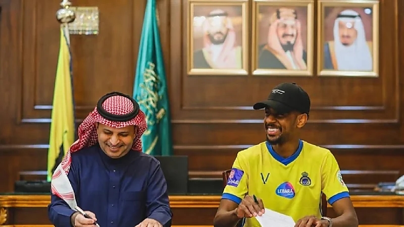" الخيبري" يعلق على تجديد تعاقده مع النصر حتى 2025