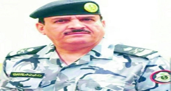 بالفيديو.. معلم يشرح للطلاب بالرقص على الأناشيد التعليمية