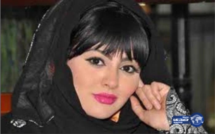 بالصور.. انجراف مركبة عن مسارها وارتطامها بعمود كهرباء بالمخواه