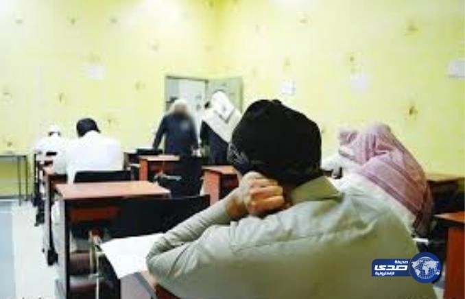 صورة أمير قطر على يخت باليونان تثير سخط شعبه