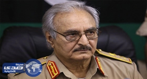 خليفة حفتر يجهز جيشًا للزحف نحو طرابلس