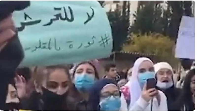 استشاري يكشف عن أدوية تتسبب في الإصابة بعمى الألوان "فيديو" 