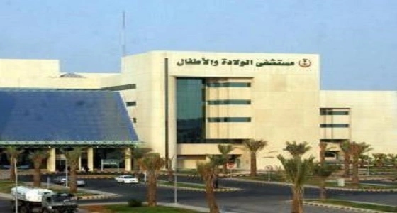 إهمال طبي يتسبب في تآكل إصبع طفل بتبوك