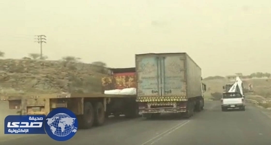 أمير عسير يوجه بترحيل سائقي الشاحنتين المستهترين