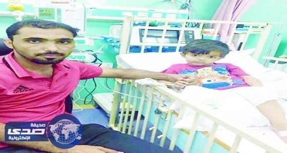 ⁠⁠⁠⁠⁠" حكم " يناشد بنقل ابنه إلي مستشفيات الرياض