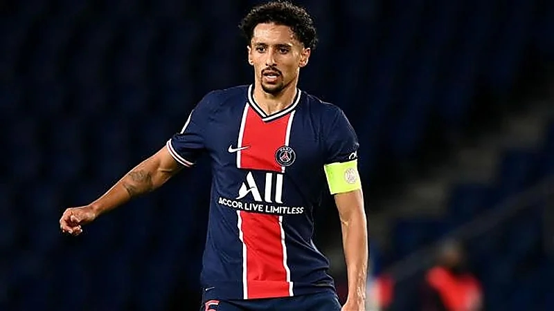 عرض ثالث من النصر لضم مدافع باريس سان جيرمان