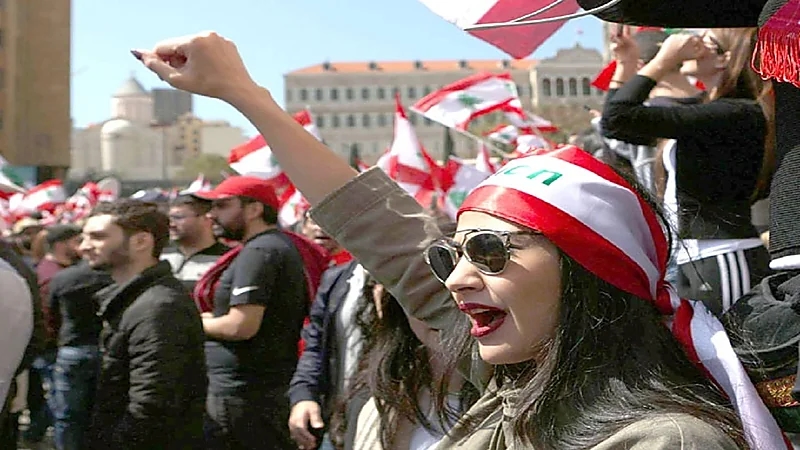 لبنانيات يطلقن حملة: "تزوجني بدون مهر"