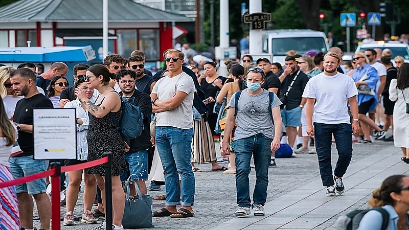 السويد تعتزم إلغاء جميع القيود المفروضة لمواجهة كورونا
