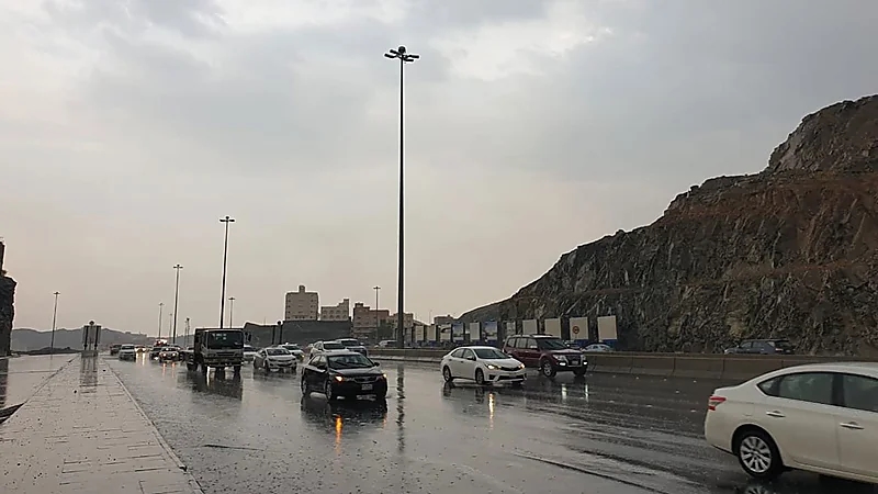 الحصيني: الأربعاء أول أيام نوء الثريا