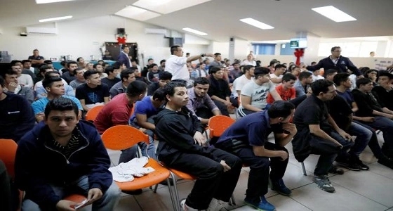 ضمن محاولاتها اليائسة.. قطر في طريقها لتجنيس 200 ألف سلفادوري