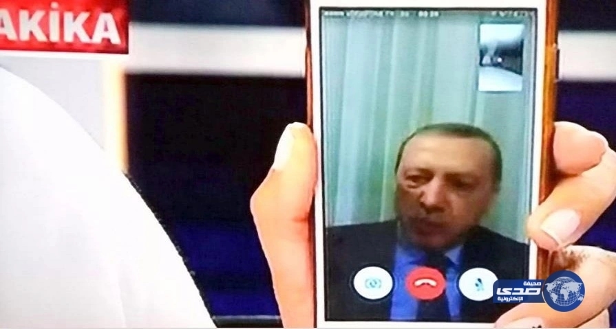 انقلاب تركيا.. بدأ بقروب "واتساب" وأفشلته مكالمة "فيس تايم"