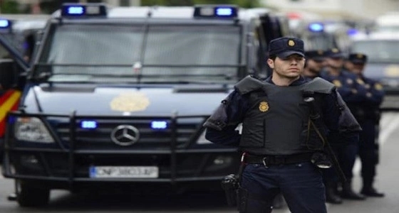 الداخلية الإسبانية تحذر المواطنين من تمجيد الإرهاب عبر " تويتر "