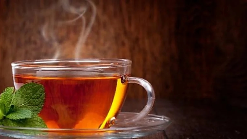 أدوية لا ينصح بتناولها مع الشاي
