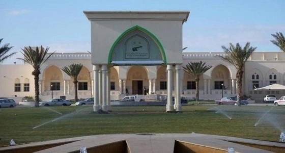 جامعة الطائف و " الأعلى للقضاء " يبحثان تمكين خريجي " الشريعة والأنظمة " من العمل القضائي