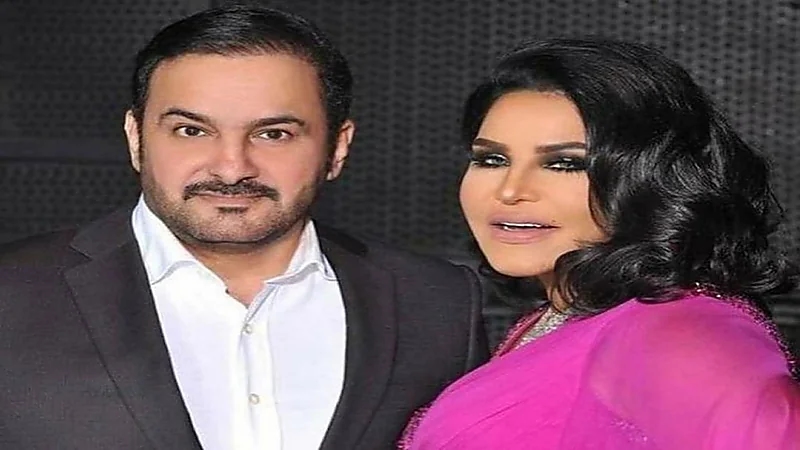 زوج أحلام يُعبر عن حبه لها علنًا أمام الجمهور