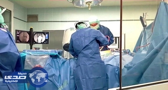 فريق طبي بـ «ولادة المدينة» ينجح في استئصال ورم بمبيض امرأة يزن 5 كجم
