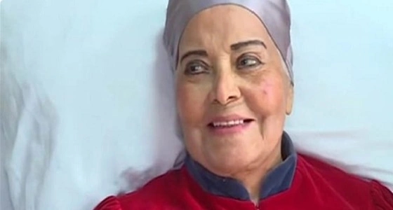 القديرة مديحة يسري: " سأدلي بصوتي في الانتخابات حتى وأنا على كرسي "
