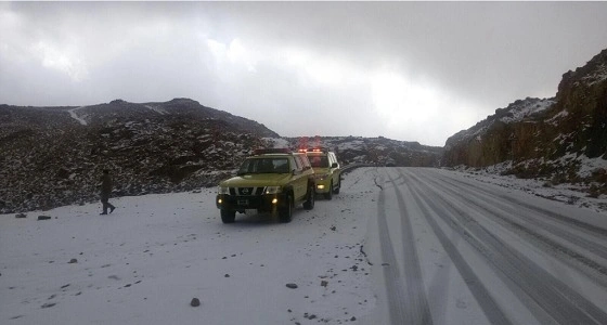 مدني تبوك يحذر من الخروج للمناطق الجبلية والتهاون في استخدام وسائل التدفئة