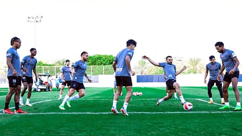 الهلال ينهي تحضيراته استعدادًا لمواجهة الأهلي