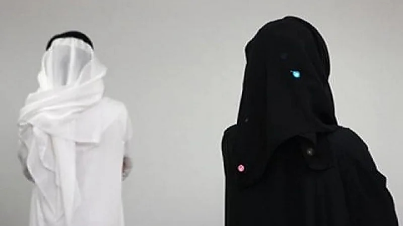 مستشار أسري: بين الزوجين ليس هناك أحد فوق النقد