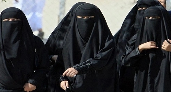 " الدنمارك " تحظر ارتداء النقاب في الأماكن العامة