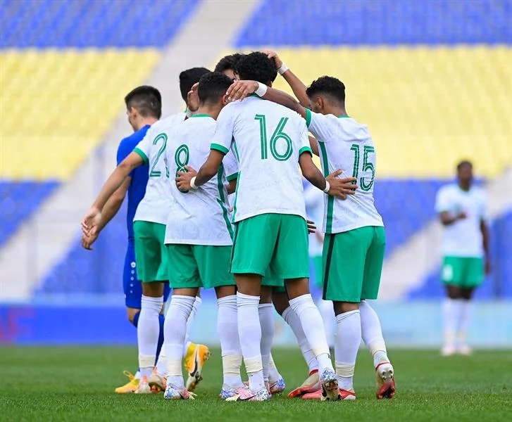 بالفيديو.. أول ناد نسائي لكرة القدم بحفر الباطن