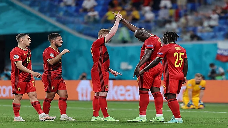 بلجيكا تضرب فنلندا بثنائية في يورو 2020