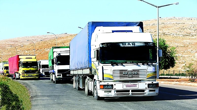 الإعفاء من رسوم رخص الشاحنات حال التقدم للحصول على ترخيص نشاط
