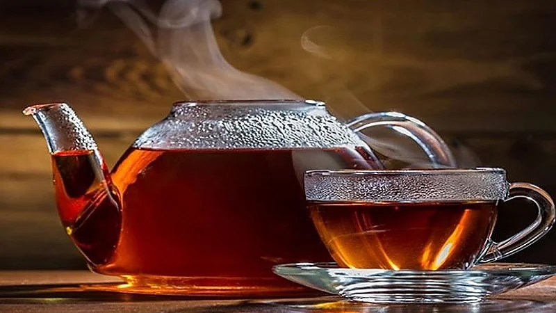 طبيبة: تناول الشاي يؤدي إلى سرطان المريء
