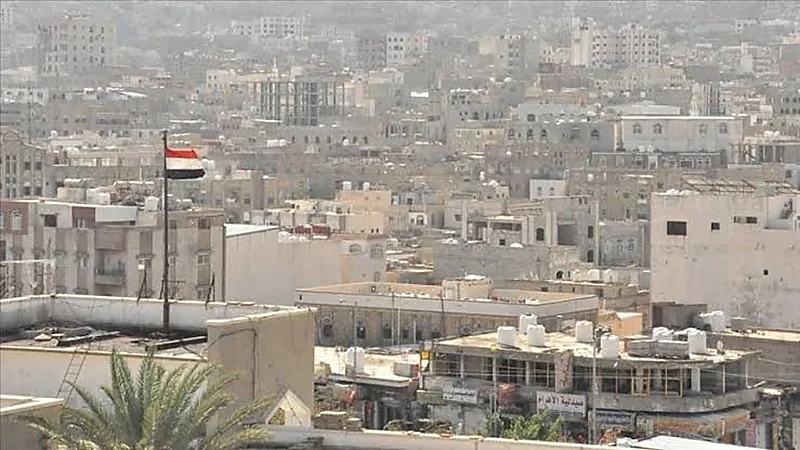 ‏الحكومة اليمنية تعرب عن تقديرها لدعم المملكة والإمارات لاقتصاد اليمن