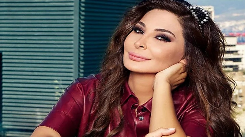 إليسا تكشف عن أمنيتها في تبني طفل