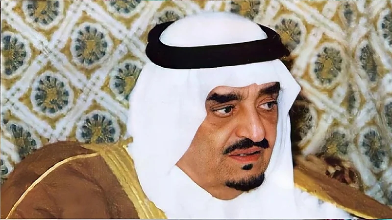 فيديو تاريخي يوثق نصيحة الملك فهد للأخضر في نهائيات كأس العالم