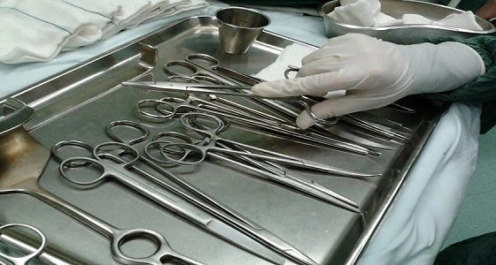 استشاري يحذر من مراكز التجميل بالخارج ويوضح السبب